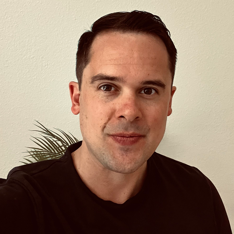 Dr. Chris Stringer, M.D.